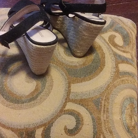 Women's shoes - Picture 2 of 6